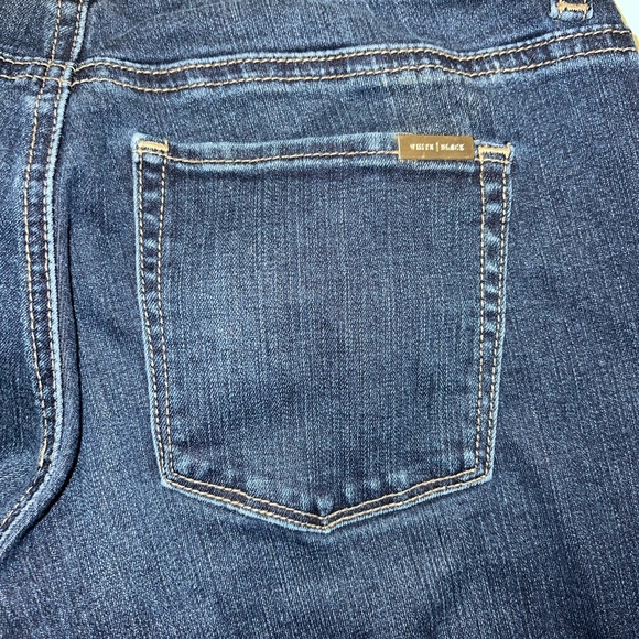White House Black Market Noir Skinny Jeans Size XS - Picture 4 of 5